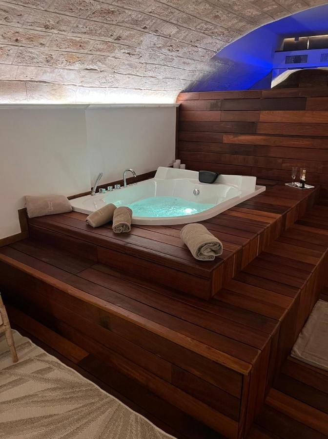 Lc Luxury Apartment Bari Exterior foto
